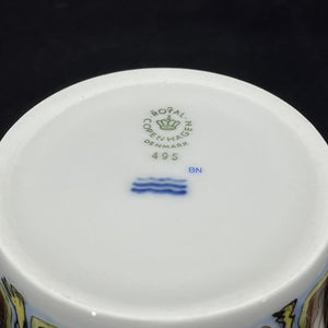 Royal Copenhagen small vintage mug 1997