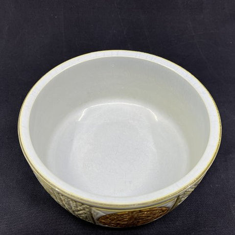 Round Tenera bowl by Kari Christensen