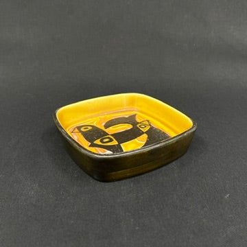 Gul Baca skål fra Royal Copenhagen, 11x11 cm.