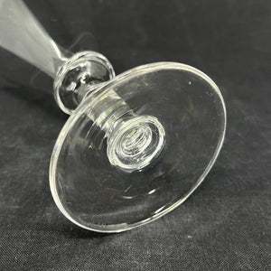 Smooth Anglais white wine glass