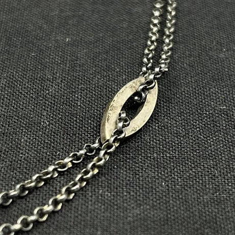 Modern necklace with angular links