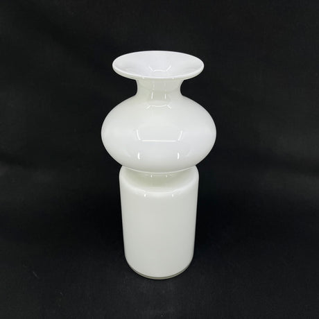 Hvid Carnaby vase, 23,5 cm.
