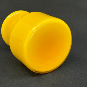 Yellow Carnaby vase, 10.5 cm.