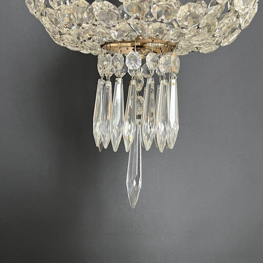 Elegant lysekrone fra 1910'erne