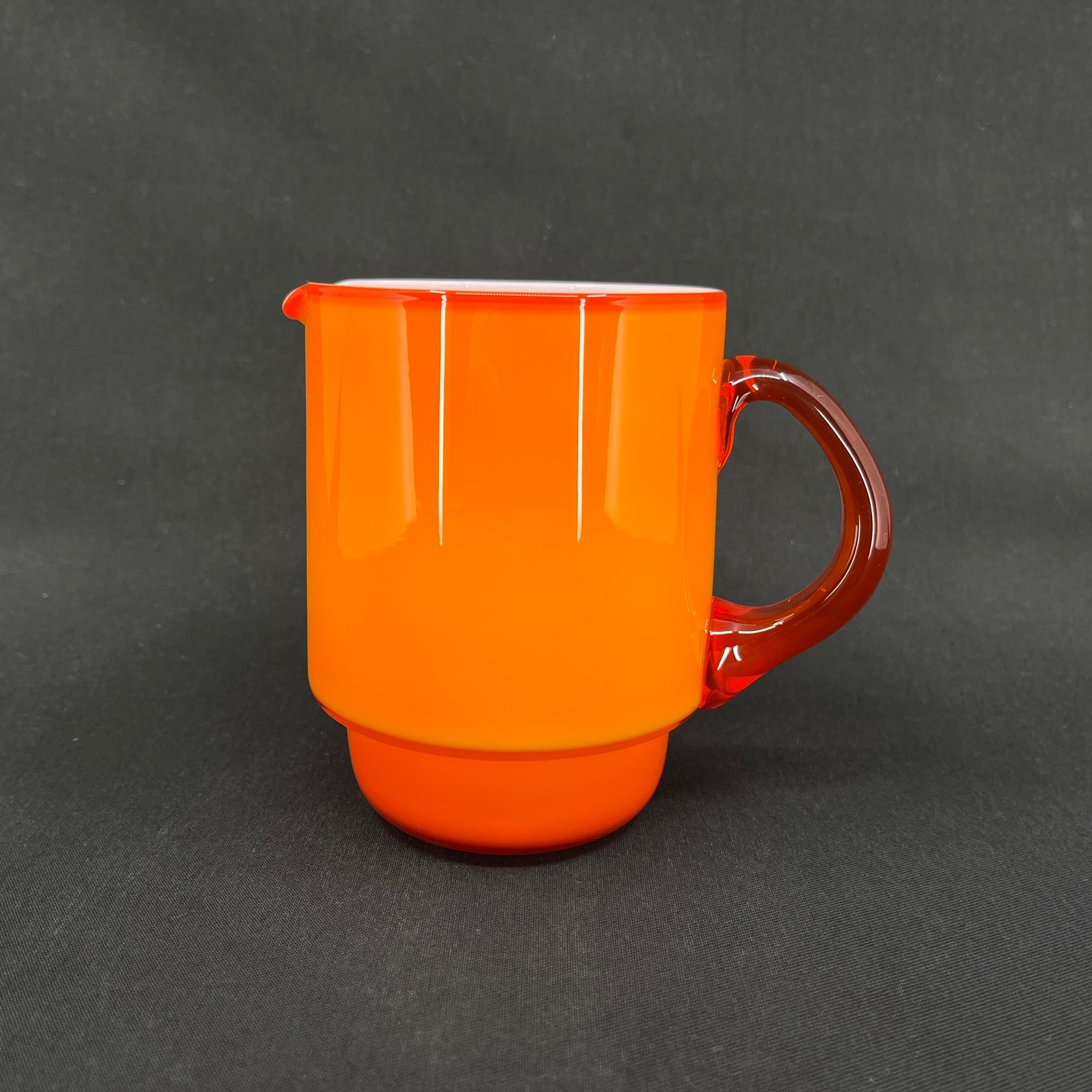 Rød Palet kande, 12 cm.