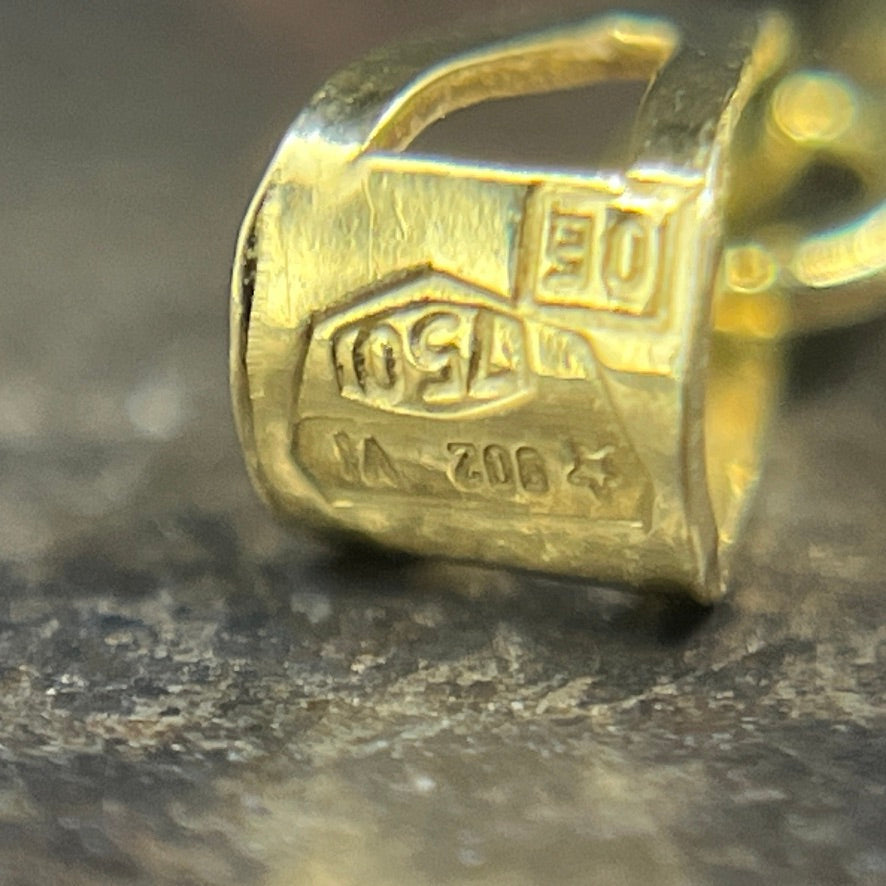 Moderne italiensk vedhæng i guld og safirer 18 karat guld