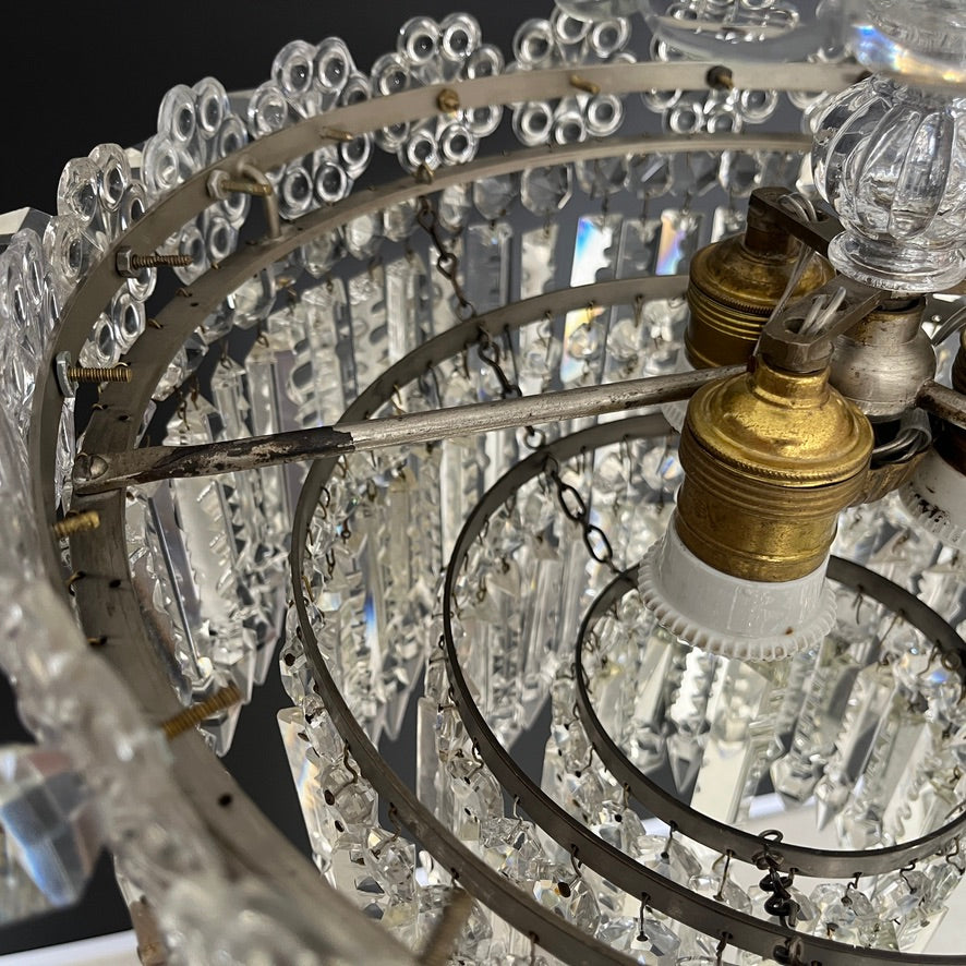 Paflon lysekrone med istapper, 45 cm.