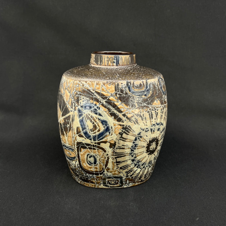 Stor baca vase fra Royal Copenhagen, 18 cm.