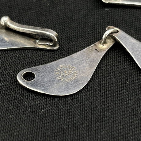 Moderne halskæde fra Aarre & Krogh, 37 cm.