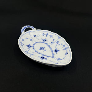 Rare Blue Fluted Fluted Dish, 1/152