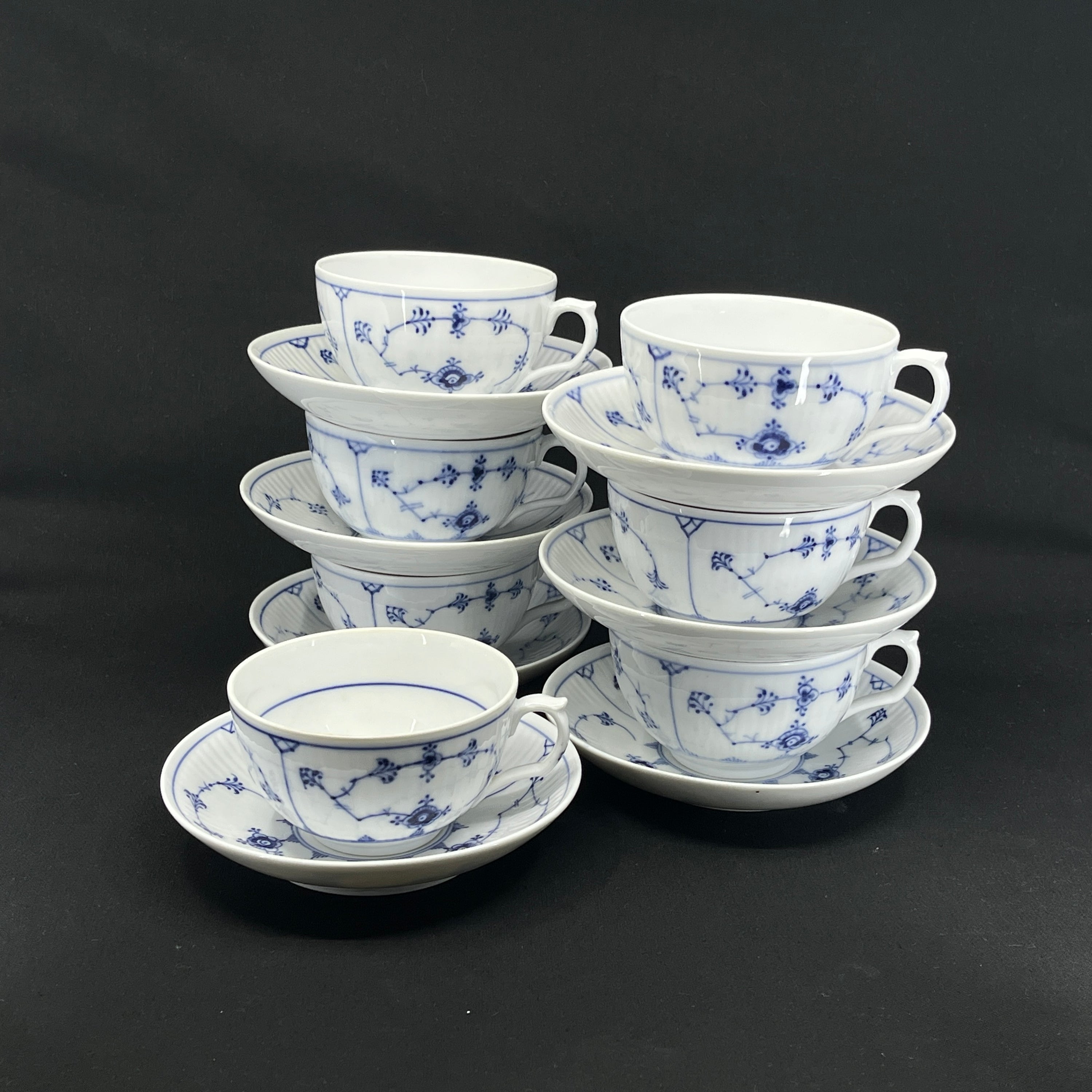 Sjælden Musselmalet Riflet kop, 1/69