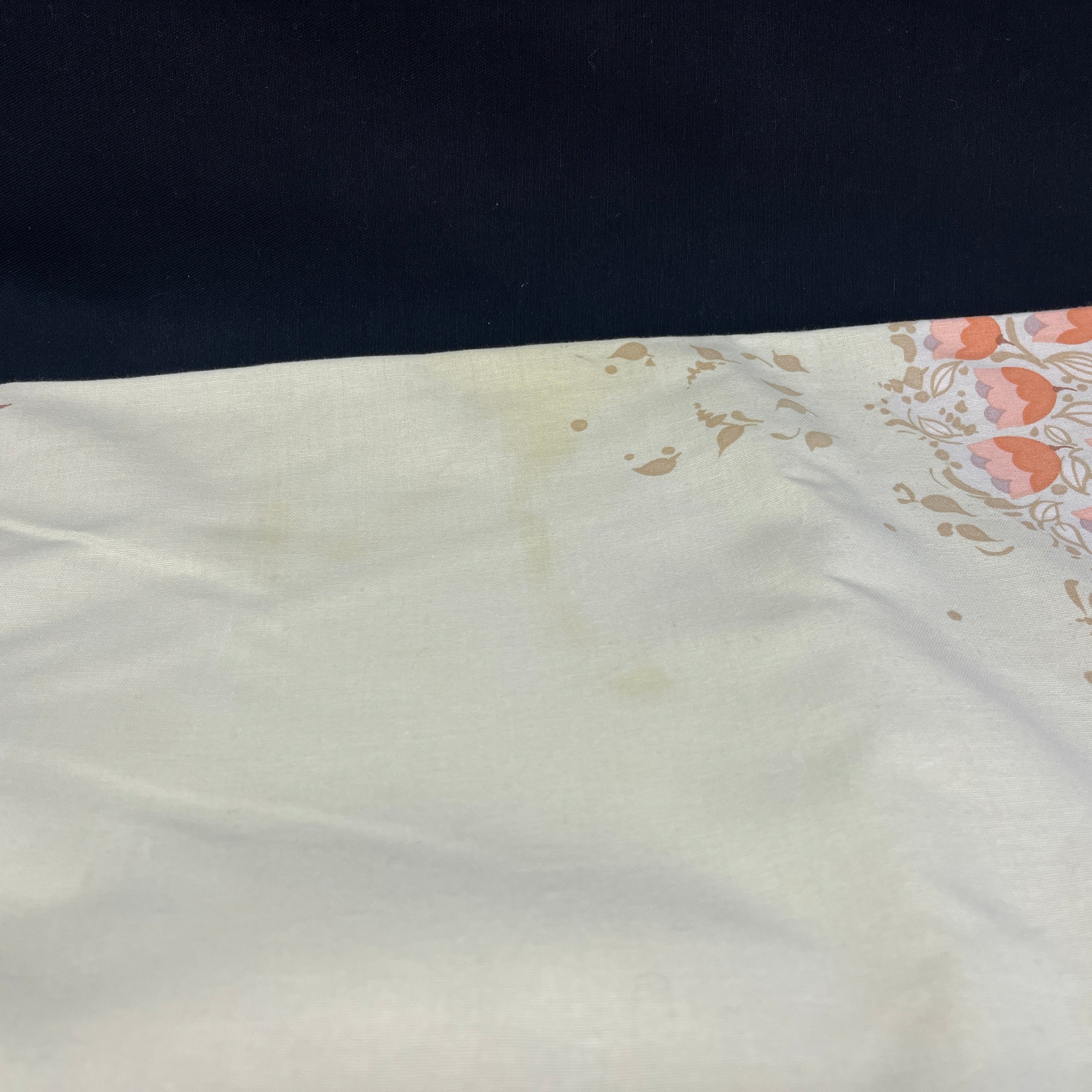 Round tablecloth from Bjørn Wiinblad