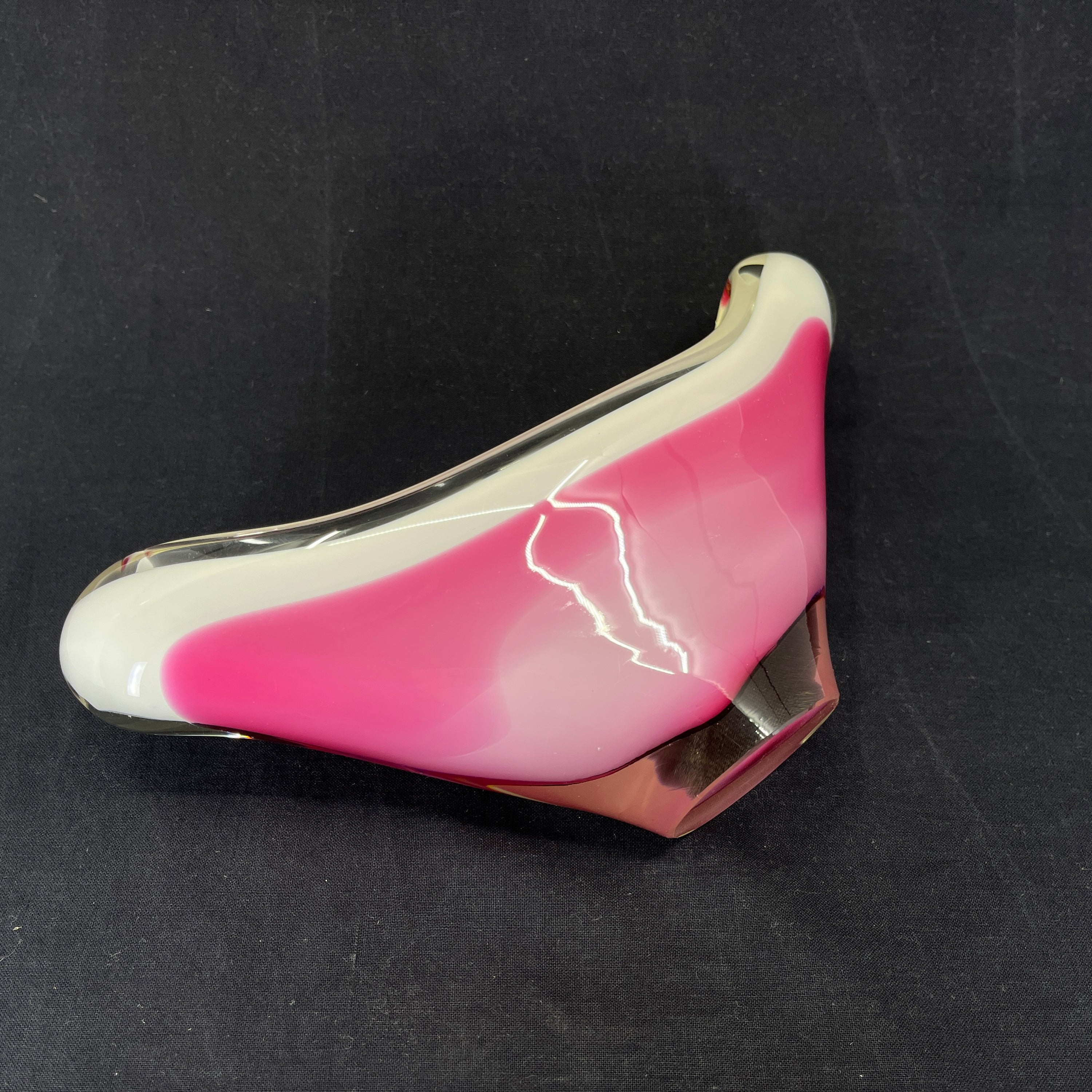 Flygfors oval pink bowl