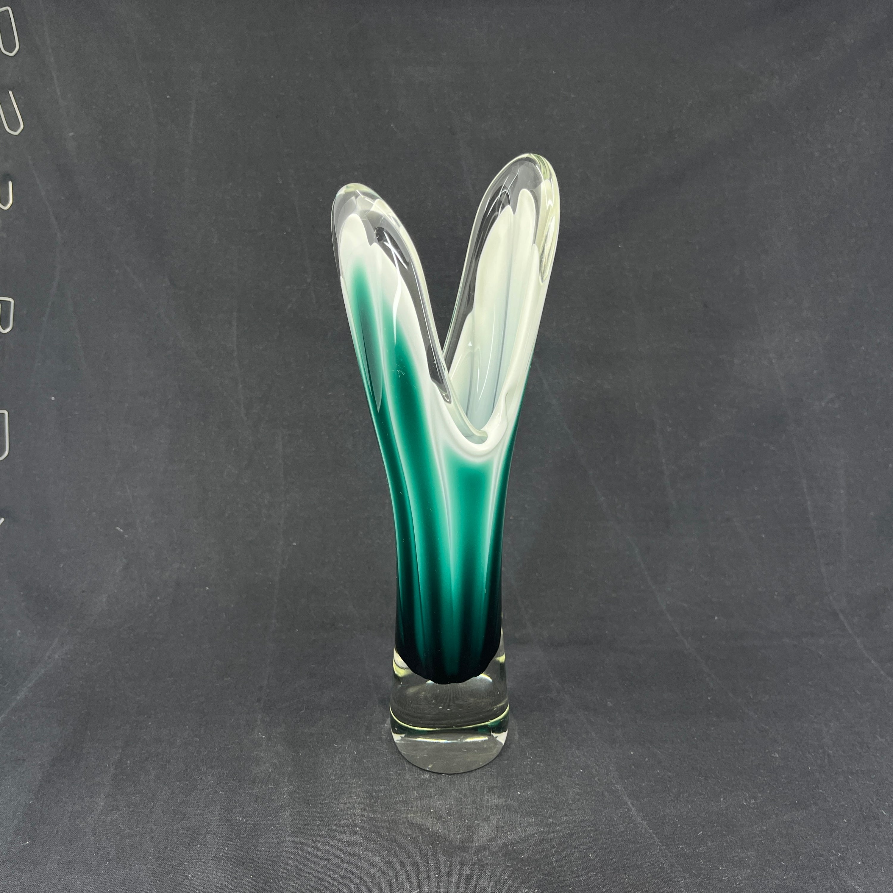 Flygsfors green vase