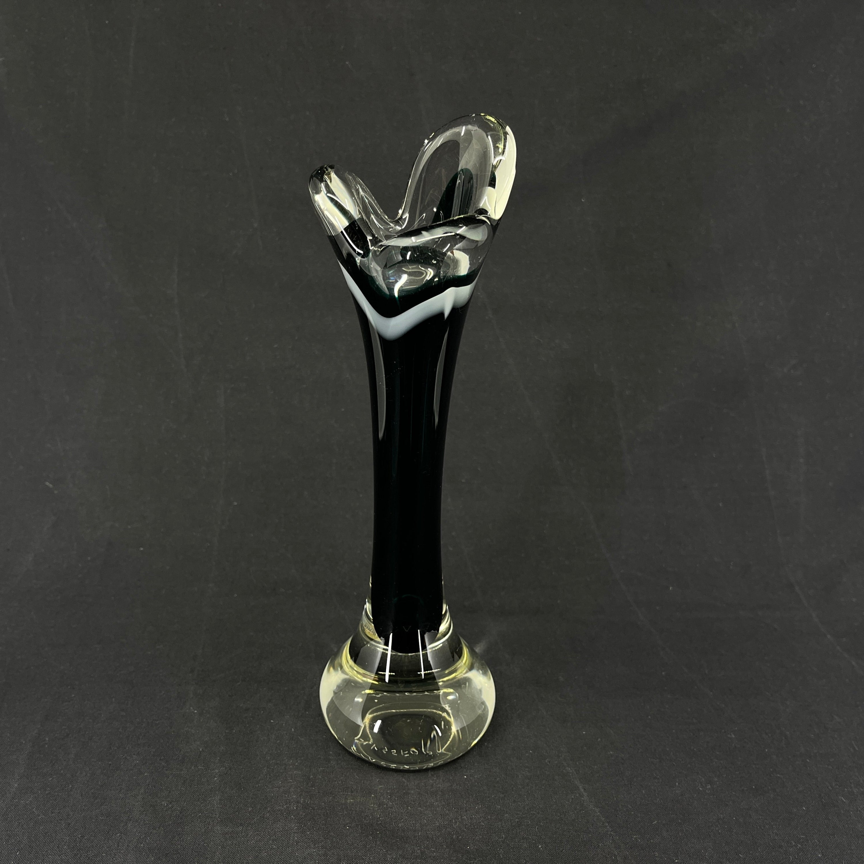 Flygsfors green vase