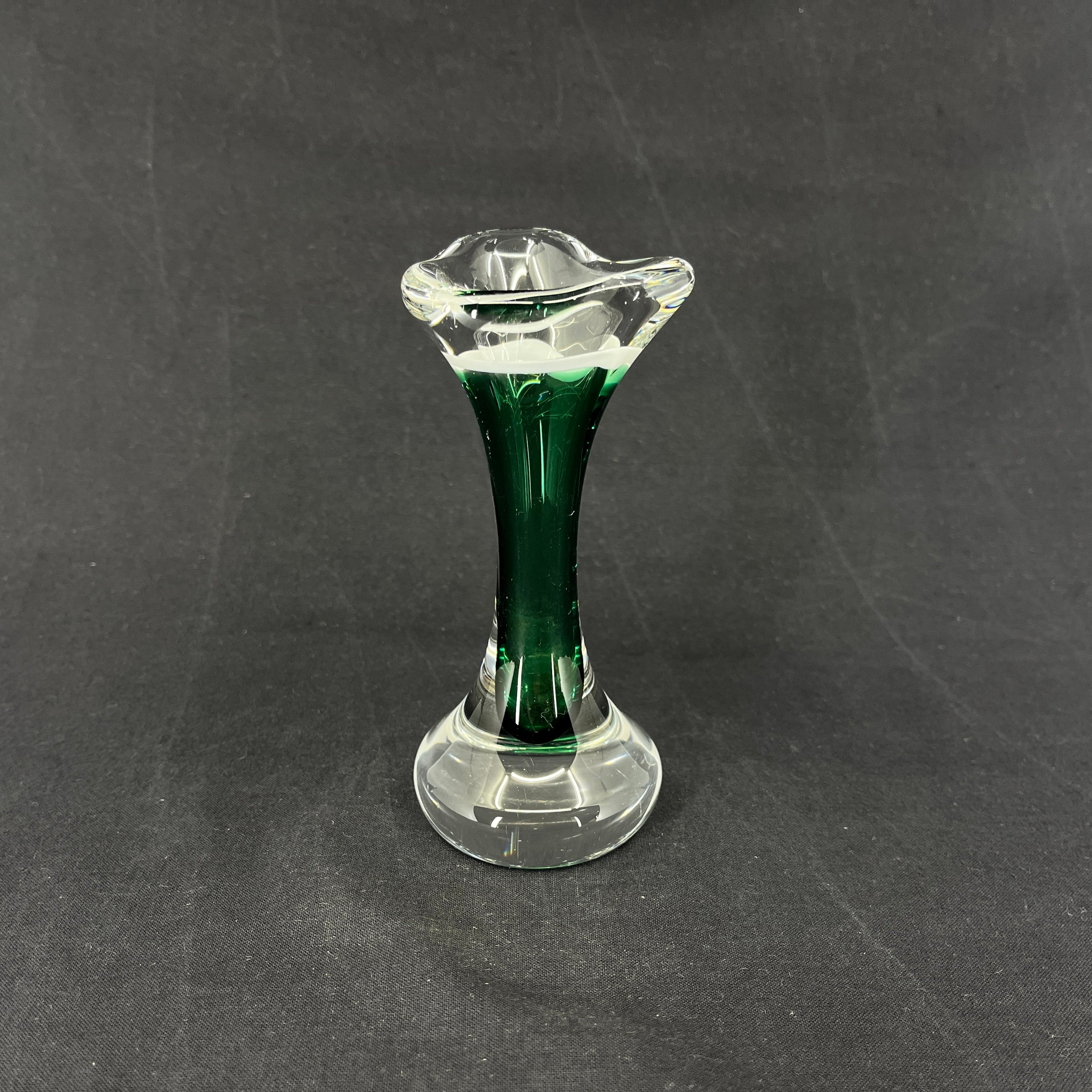 Flygsfors green vase, 14 cm.