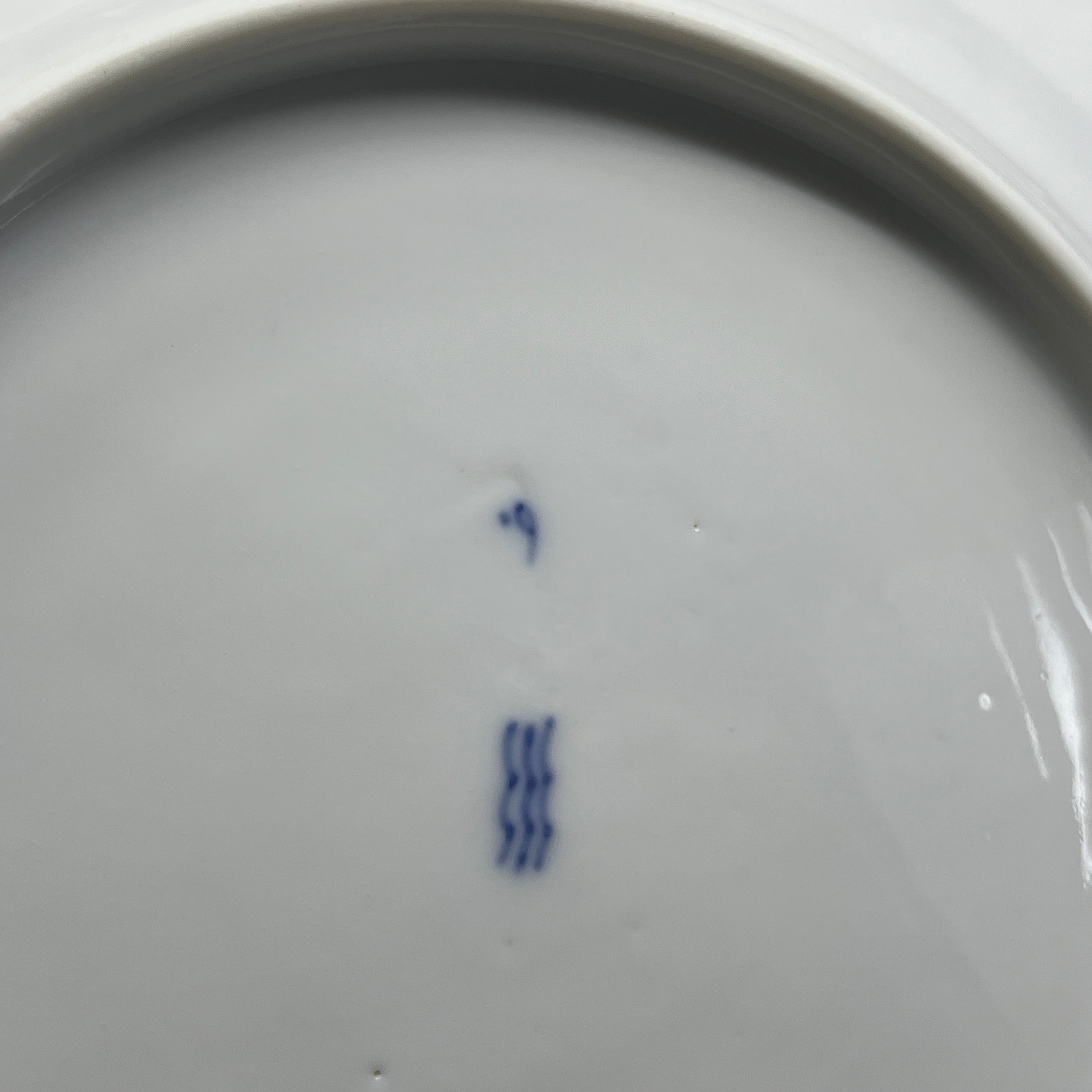 Blue Fluted Full Lace Dessert Plate with Gold