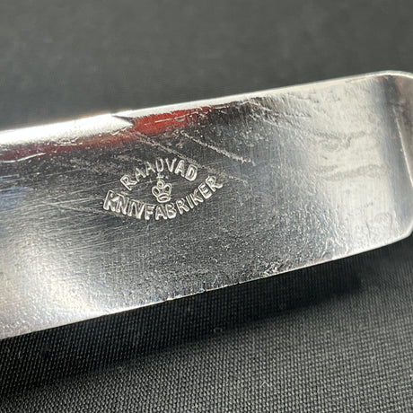 Blue Fluted Full Lace Dinner Knife