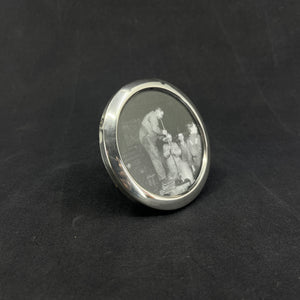 Round picture frame from the beginning of the 20th century