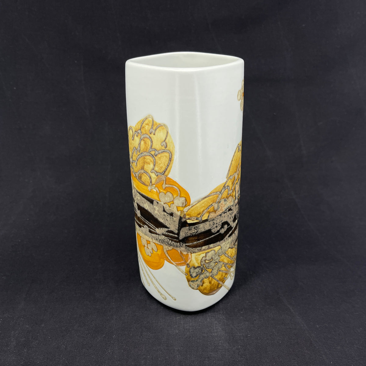 Kantet Siena vase fra Royal Copenhagen, 20 cm.