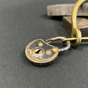 Håndjern fra 1800 tallet