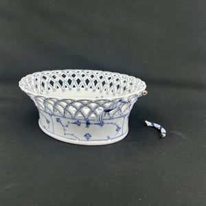 Blue Fluted Full Lace Fruit Basket, 1880s