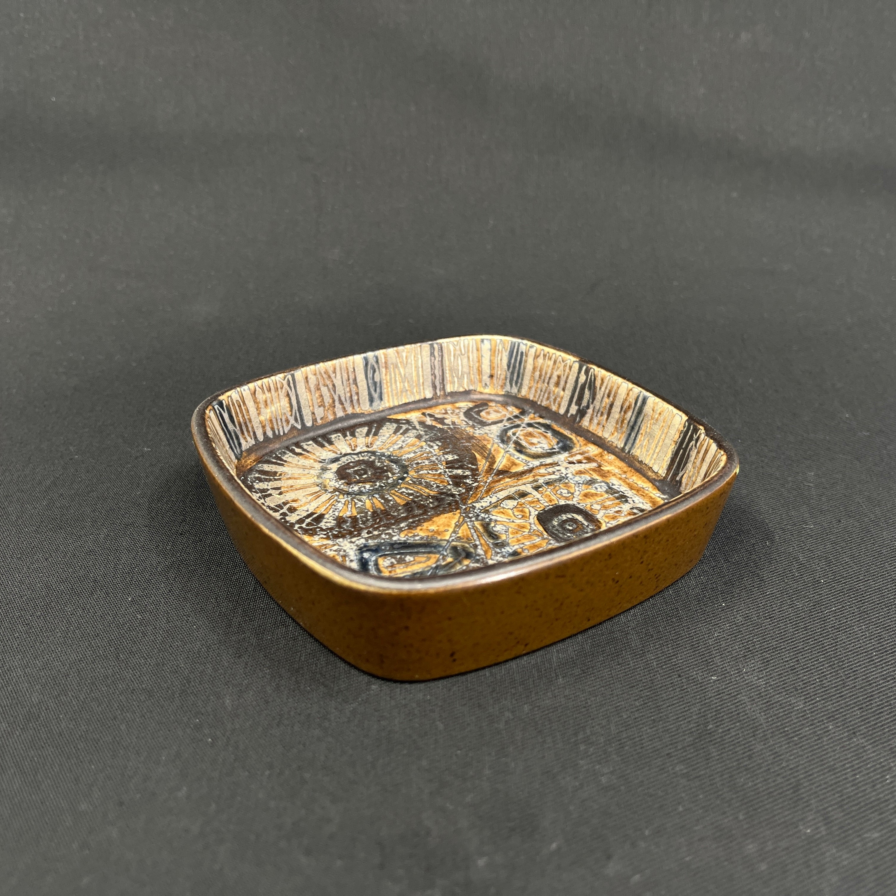 Baca bordskål fra Royal Copenhagen, 11x11 cm.