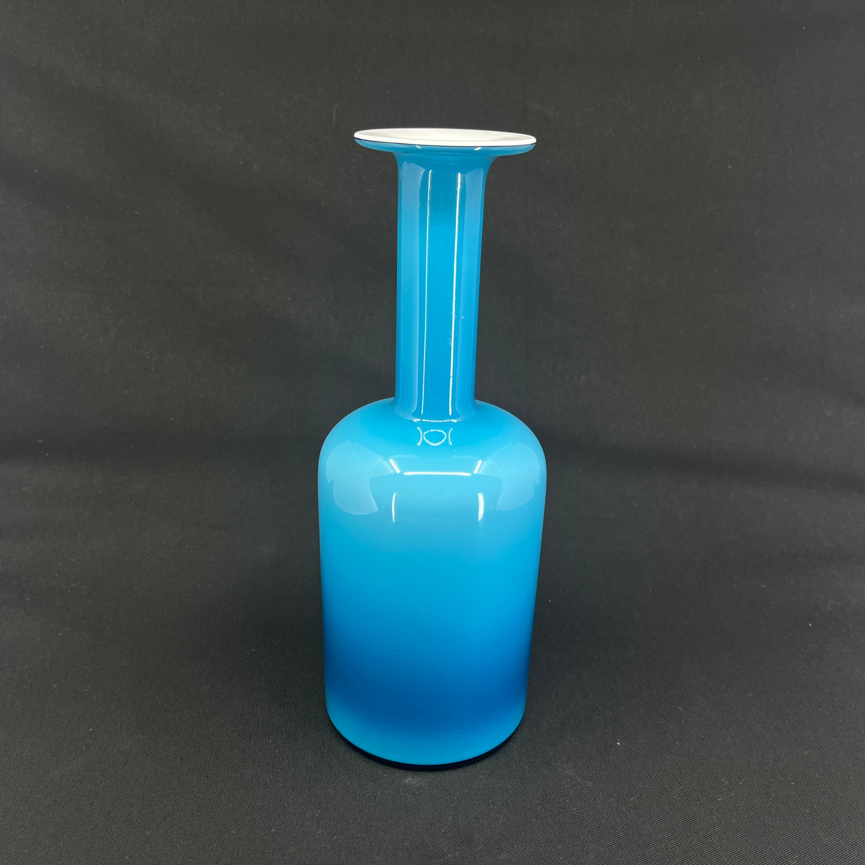 Oceanblå Otto Brauer vase
