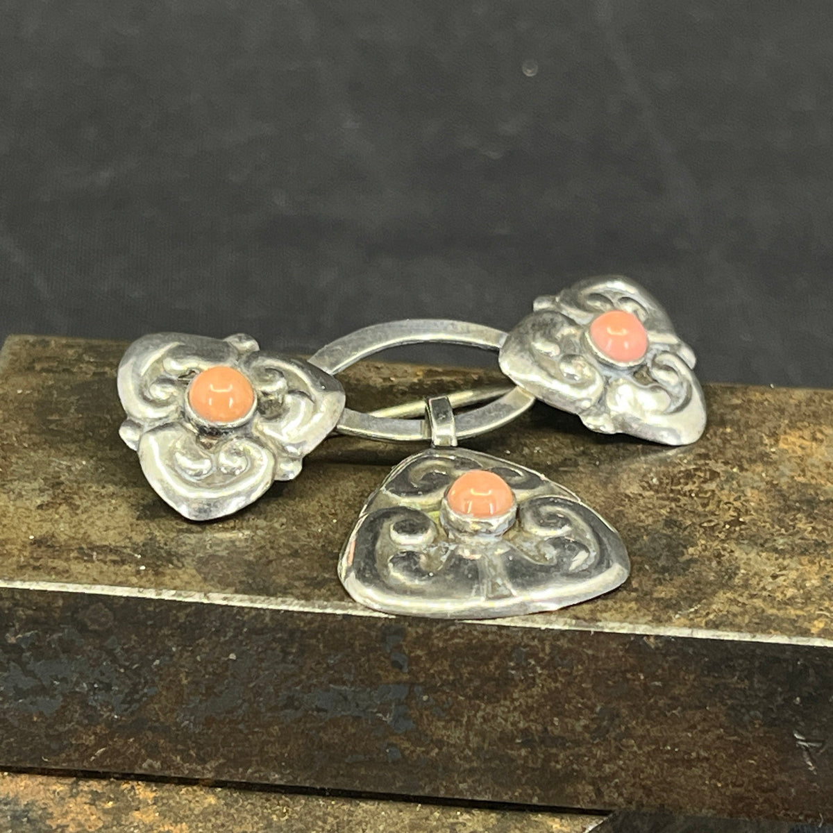 Art nouveau broche af V. Lauritzen
