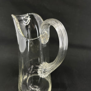 Kande med sneglehank, 19 cm.