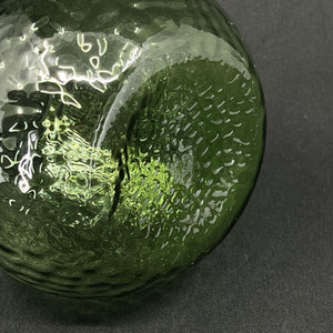 Støvet grønt hyacintglas