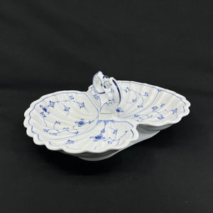 Mussel painted rifled cabaret dish from 1820-1850