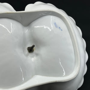 Mussel painted rifled cabaret dish from 1820-1850