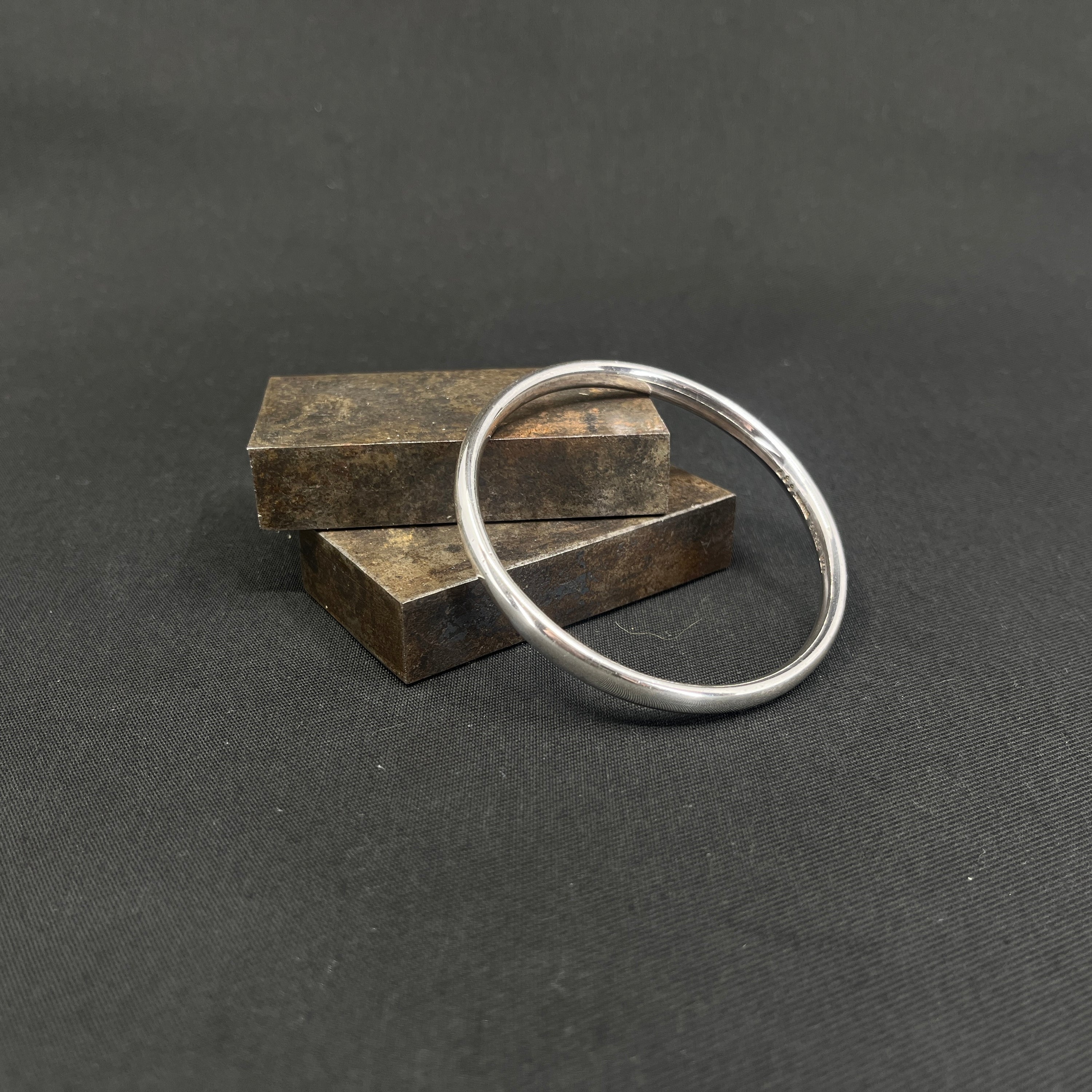 Just Andersen armring i sølv, No 887