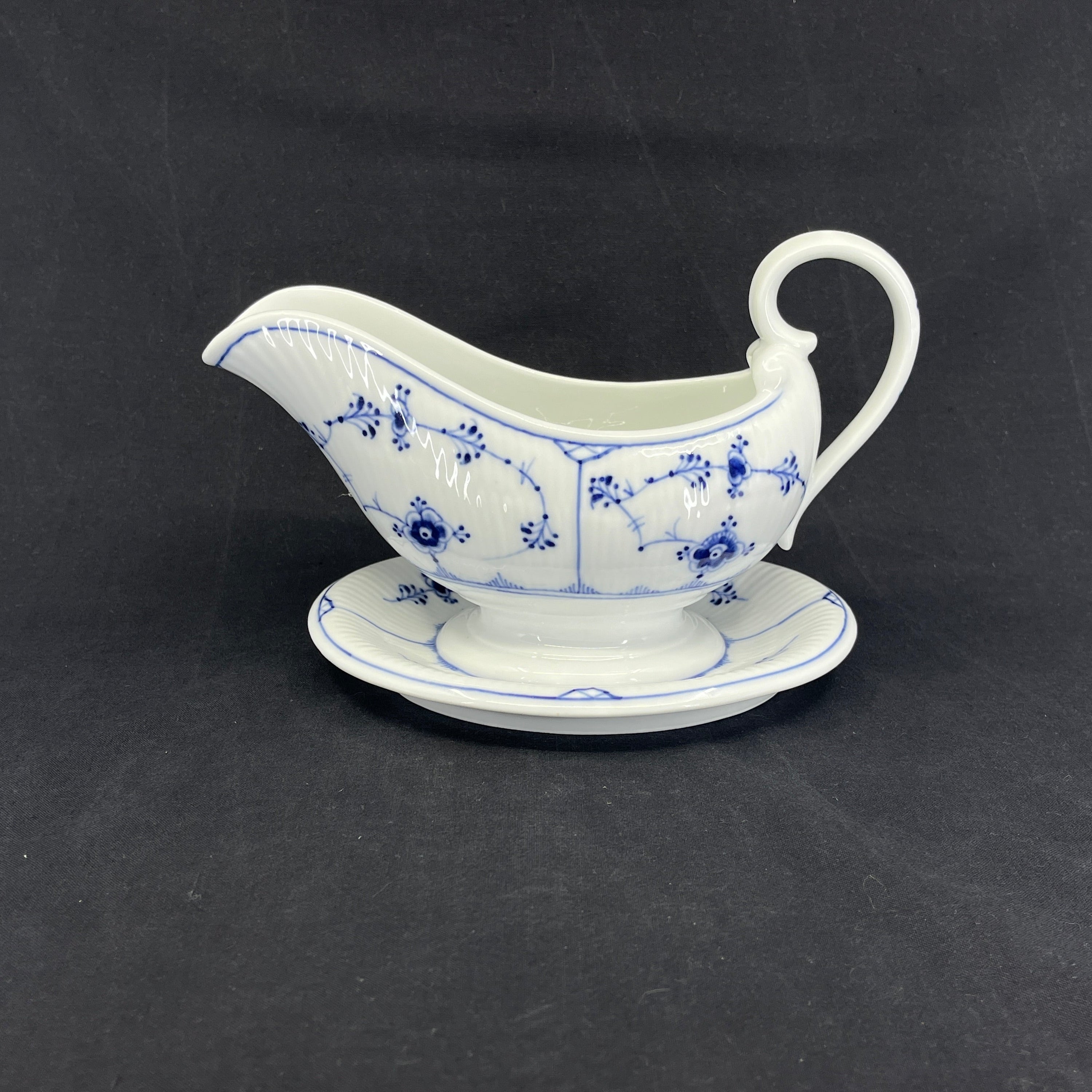 Small Blue Fluted Sauce Boat, 1894-1900
