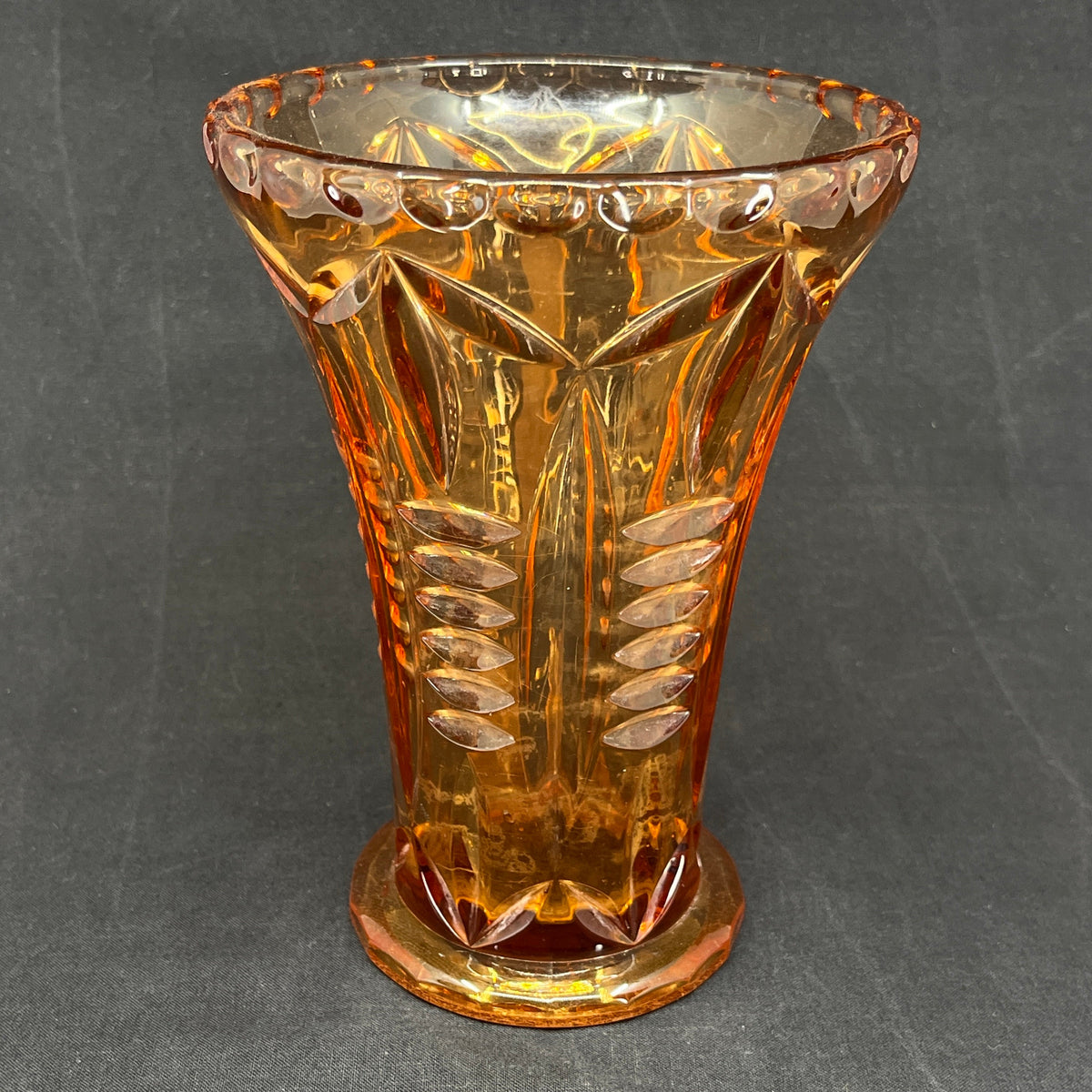 Vase with the Statue of Liberty - Salmon colored