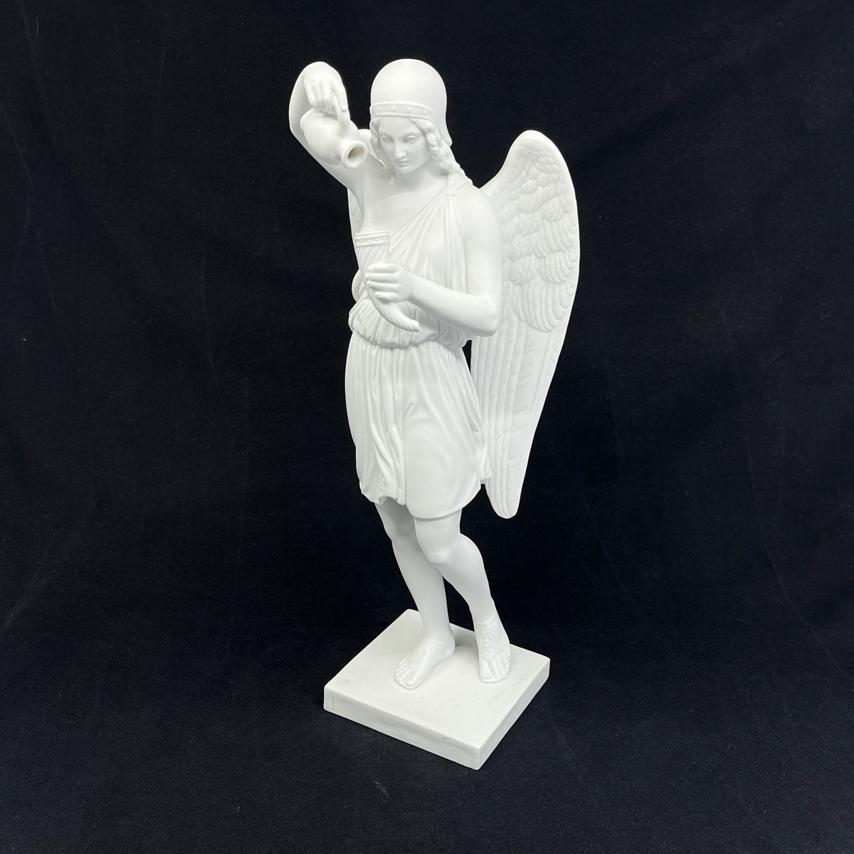 Sjælden bisquit figur af H. W. Bissen - Valkyrien