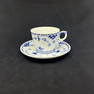 Blue Fluted Half Lace Coffee Cup 1/626