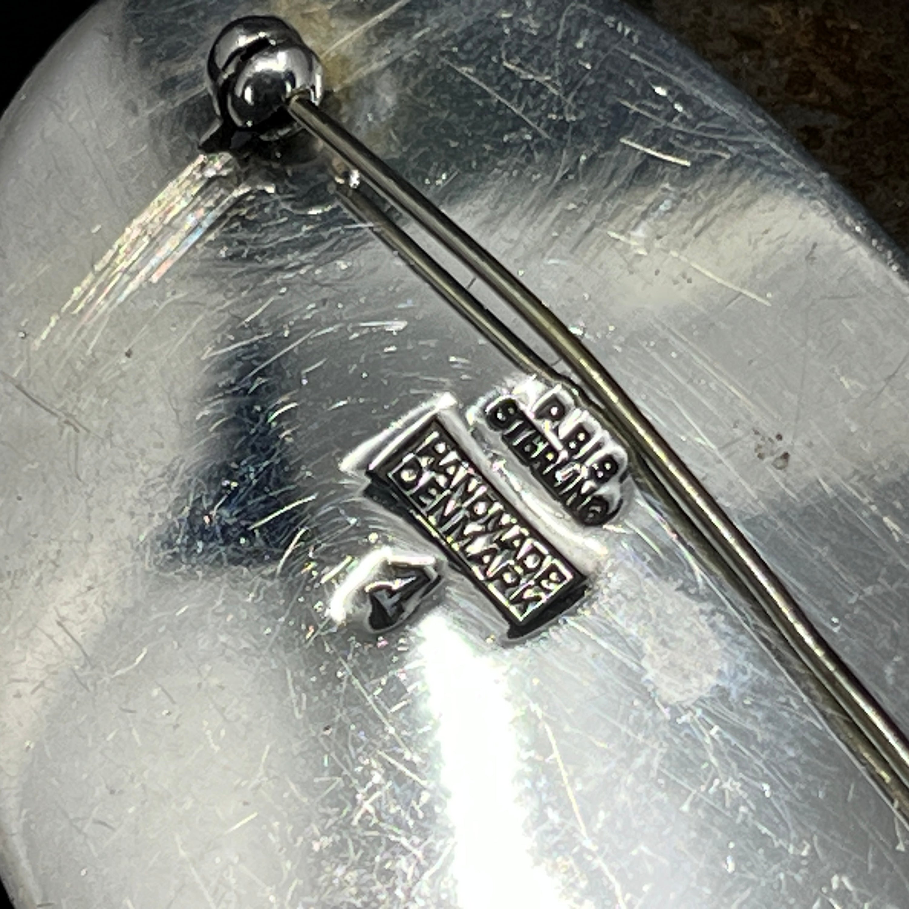 Silver brooch with abelone