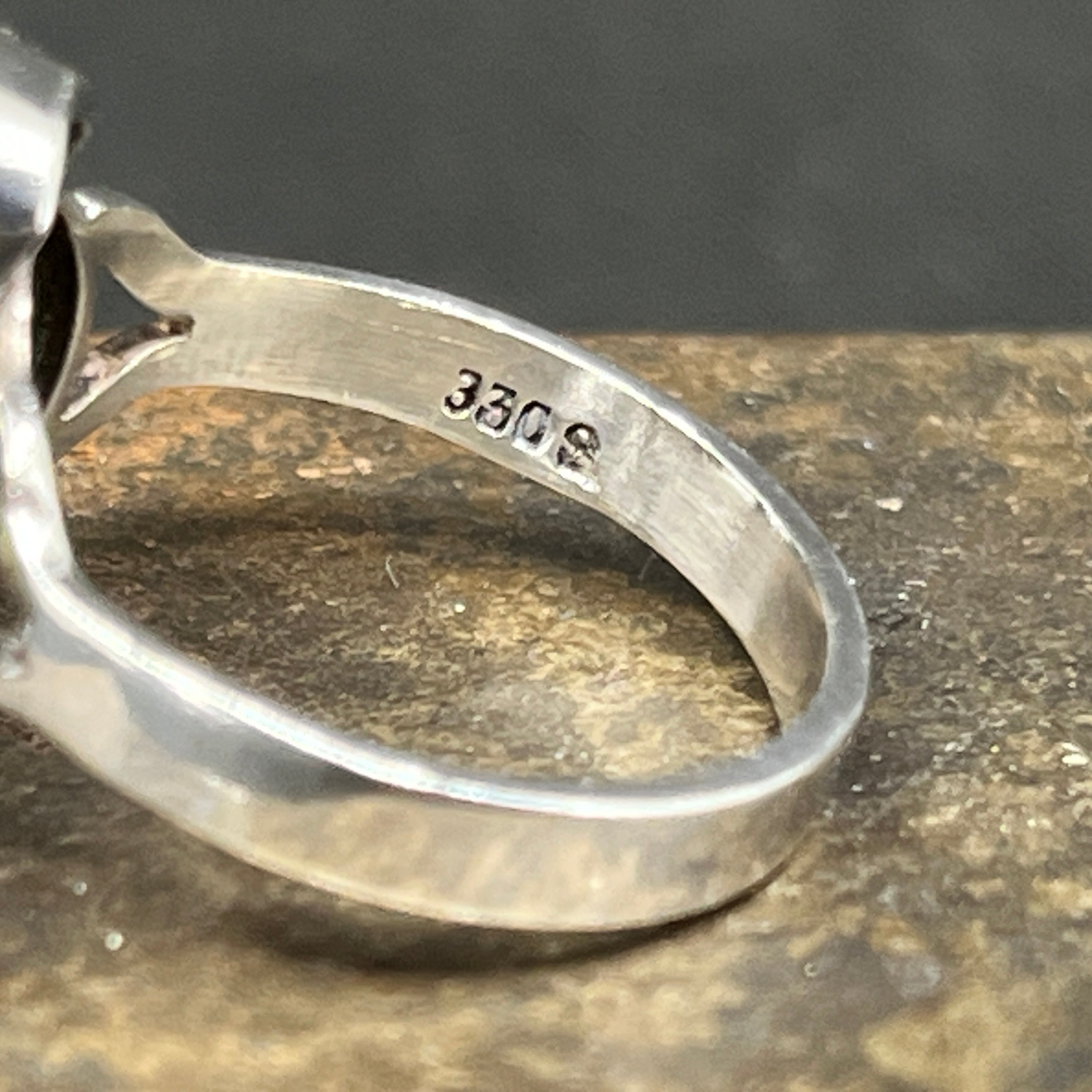 Art deco ring in silver