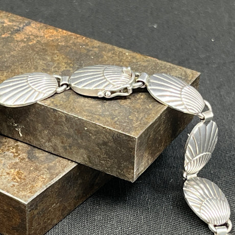 Georg Jensen halskæde No. 77