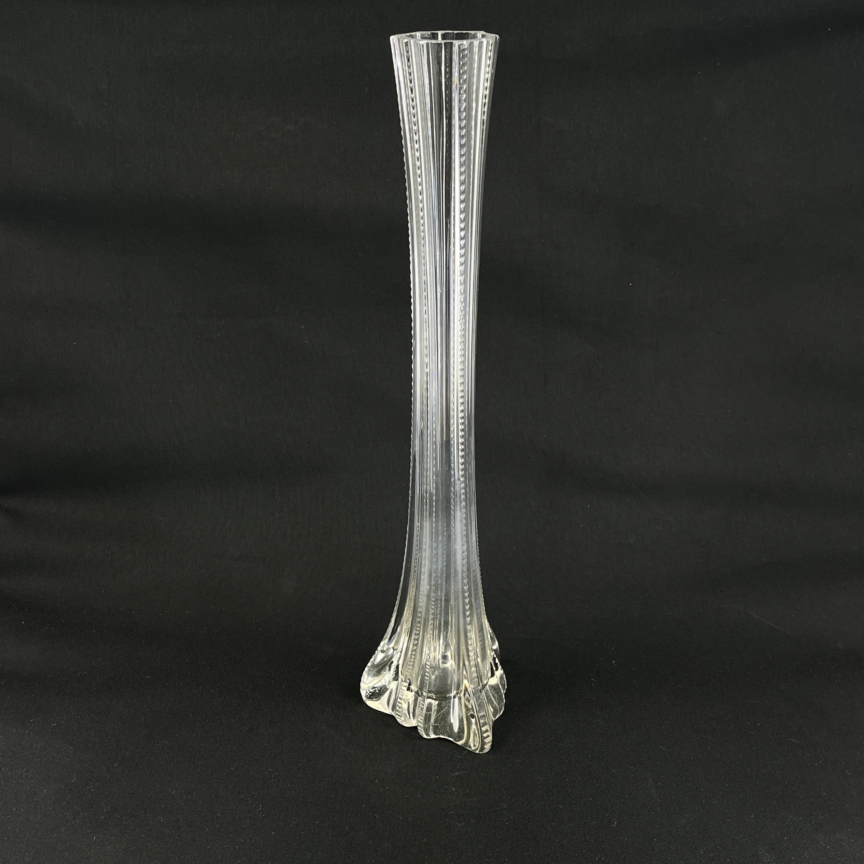 Slim lily vase from the 1920s