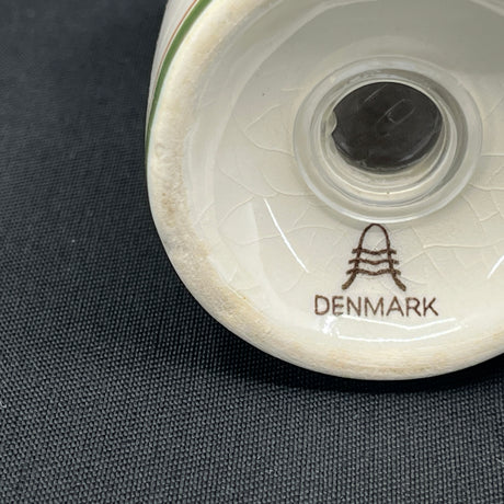Maj salt og pebersæt fra Aluminia med lille revne