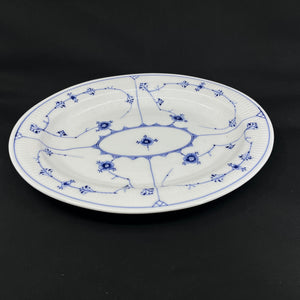 Musselmalet Riflet ovalt fad, 37 cm.