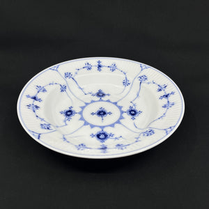 Musselmalet Riflet stor dyb tallerken, 24 cm.