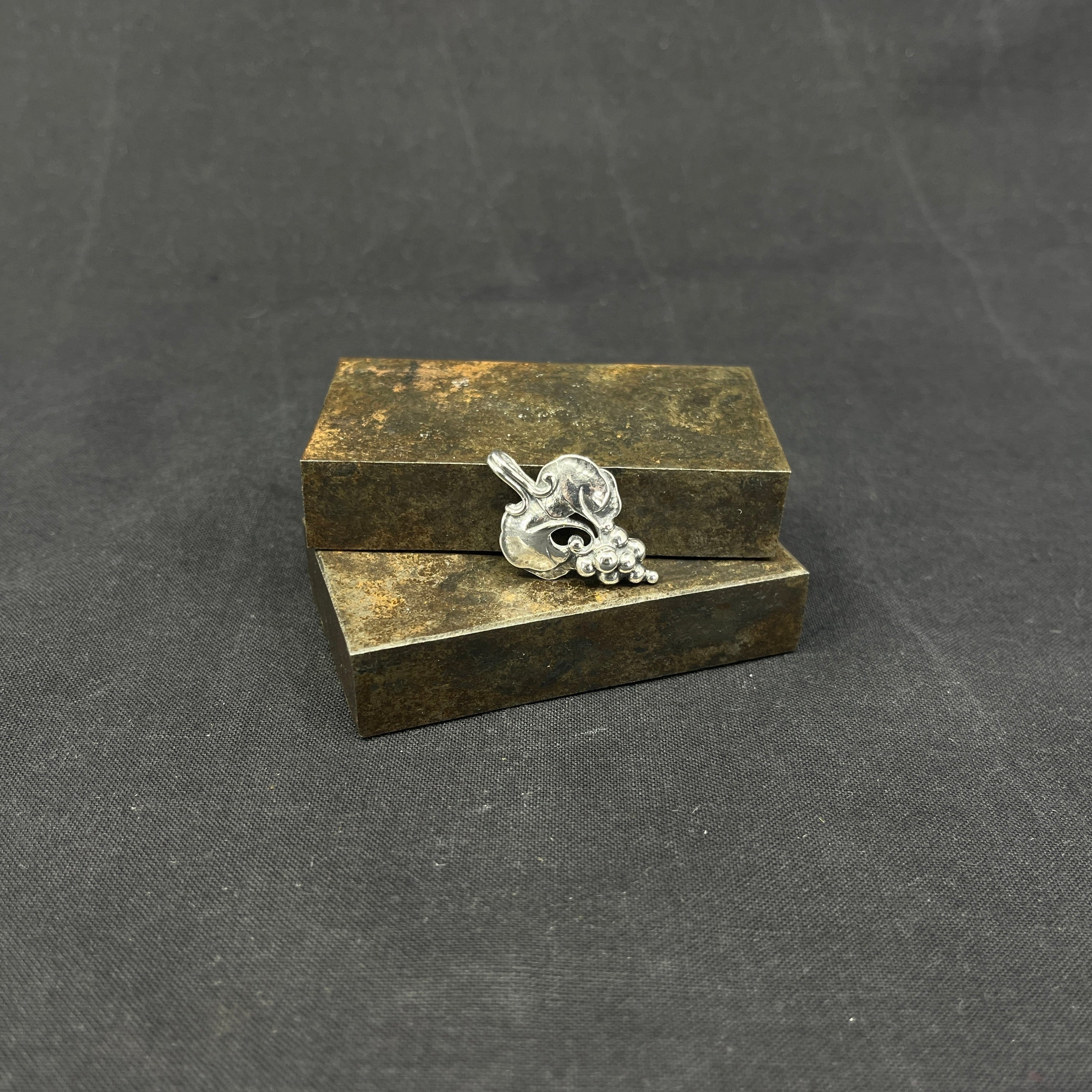 Georg Jensen årssmykke 1996