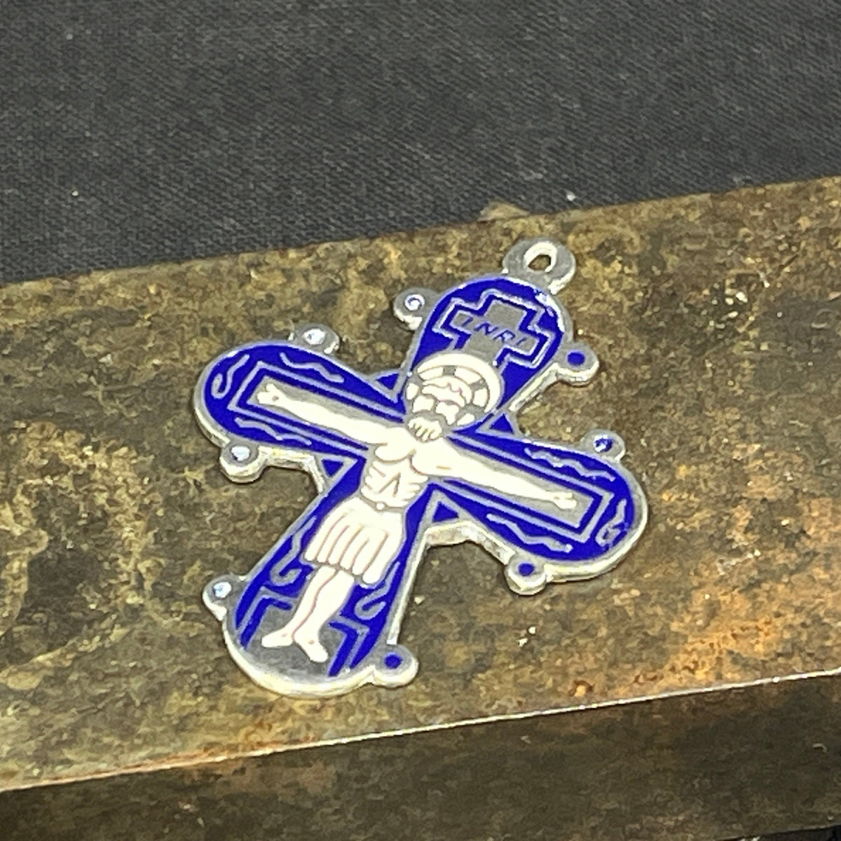 Day marker in silver with enamel