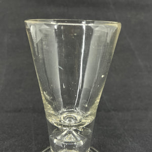 Mason jar with air bead