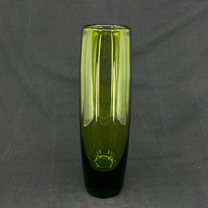 Majgrøn torpedo vase