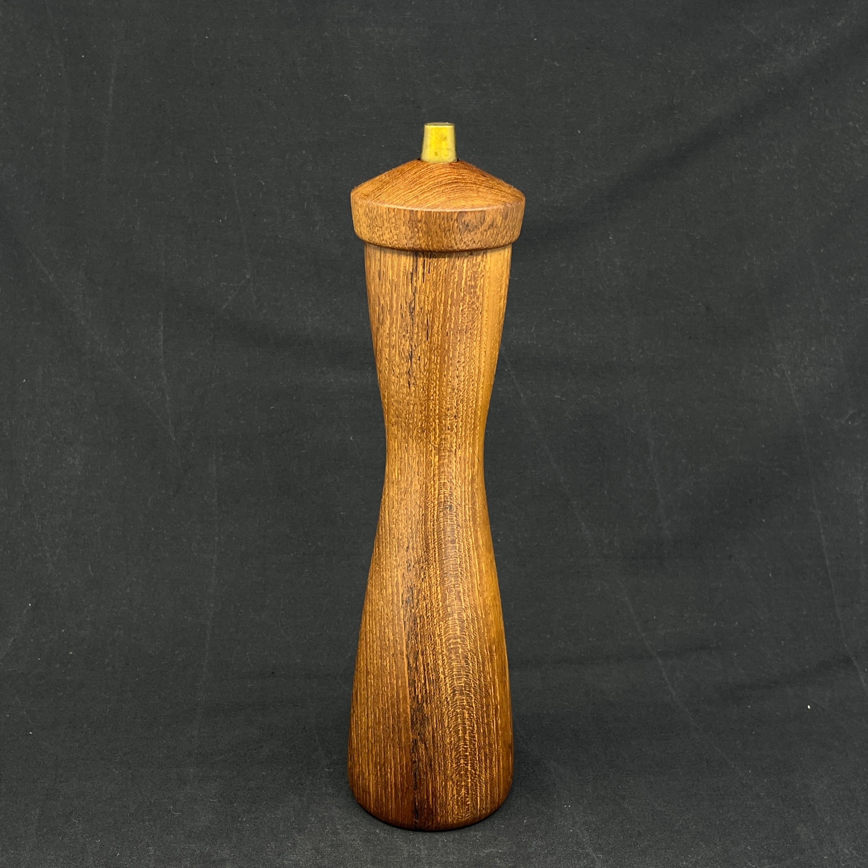 Tall pepper mill in solid teak